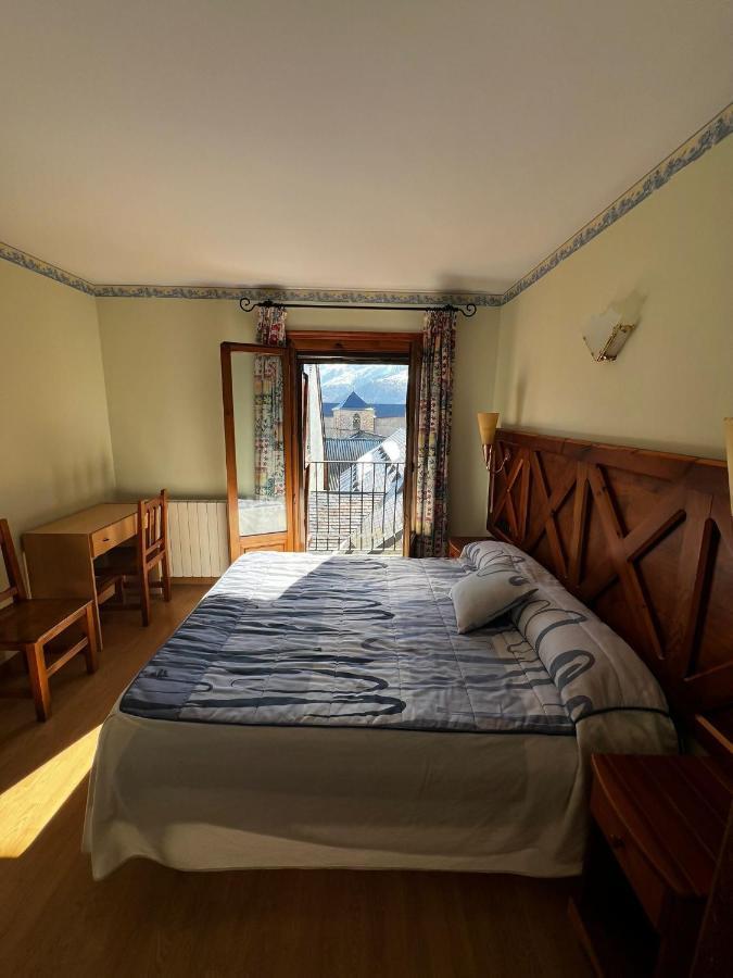 Casa Pelentos Sandiniés Екстериор снимка