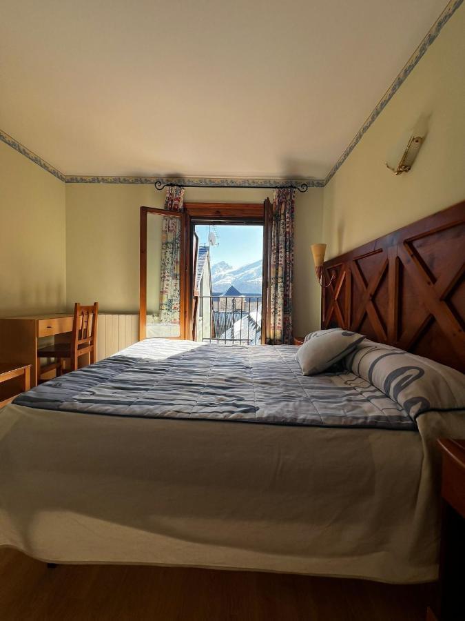 Casa Pelentos Sandiniés Екстериор снимка