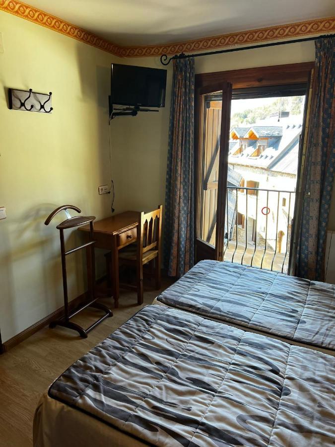 Casa Pelentos Sandiniés Екстериор снимка